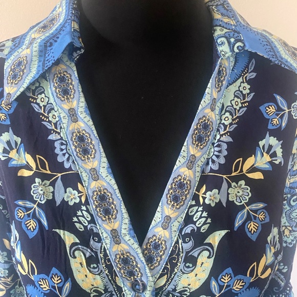 NWOT Boston Proper boho blouse Size Small - Picture 2 of 3